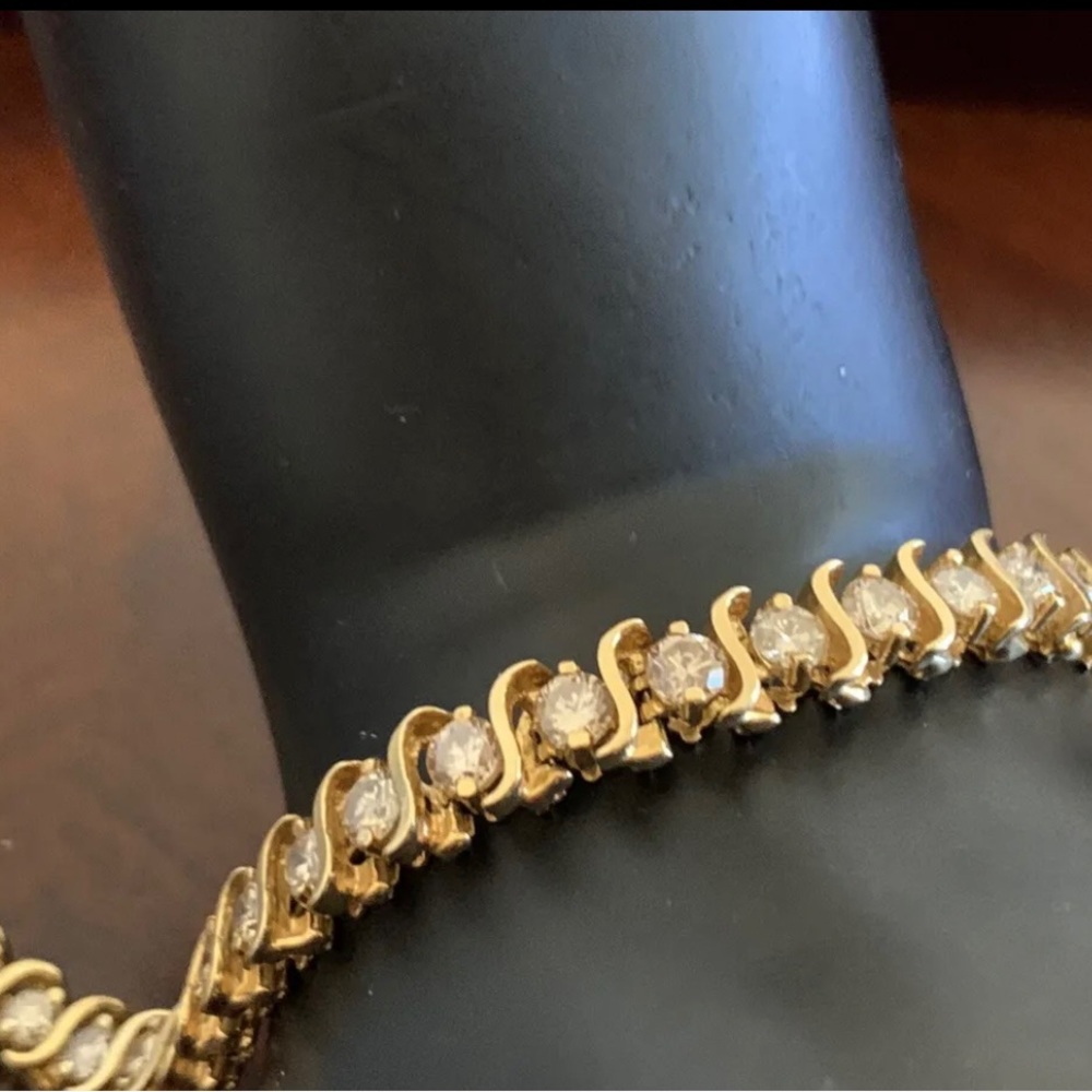 5ct tennis bracelet in 14k yellow gold